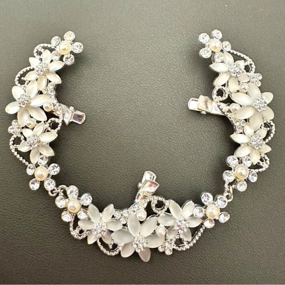 Bridal Wedding Tiara Headband Floral Flower Rhinestones Silver tone Bride
